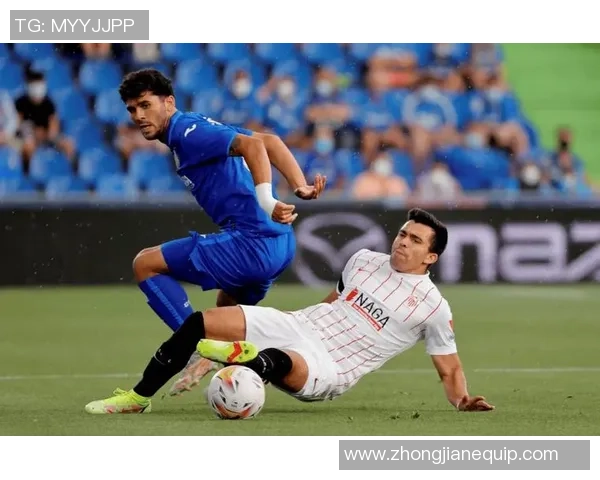 8月31日精彩足球赛事回顾与分析各队表现亮点与未来展望